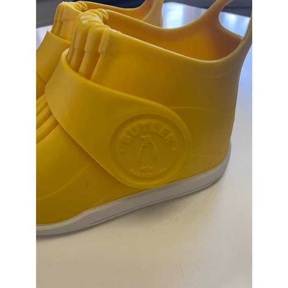 Unisex Kid Butler Rockhopper Over Shoes Yellow Sz 9 rain fall durable waterproof - Picture 2 of 5